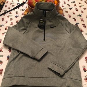 Nike quarter zip pullover NWT